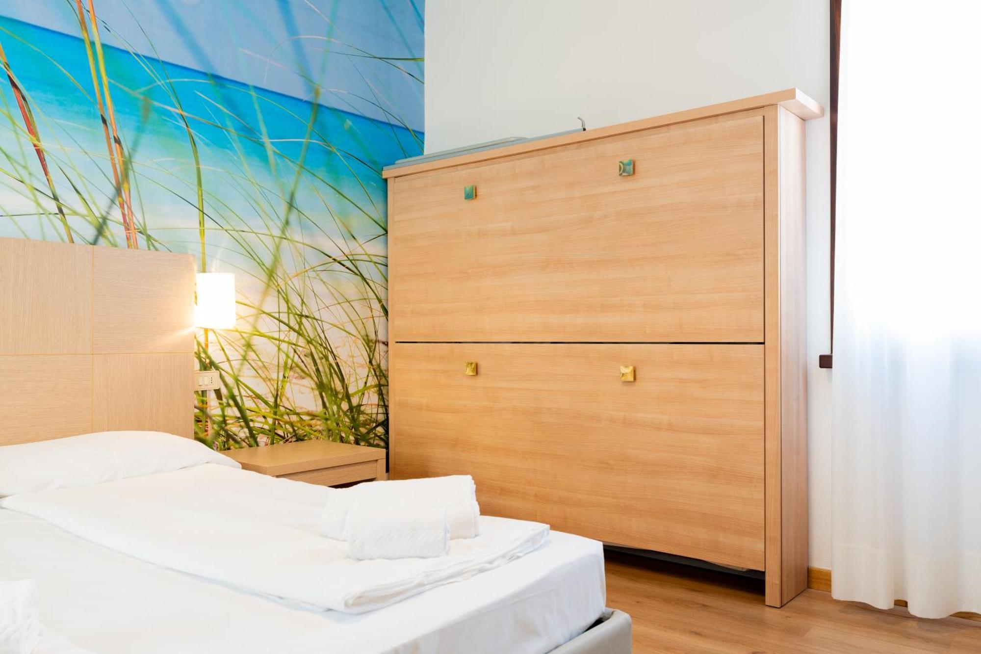 Regina Hotel 3*