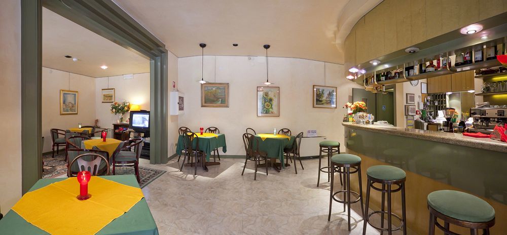 Regina Hotel 3*